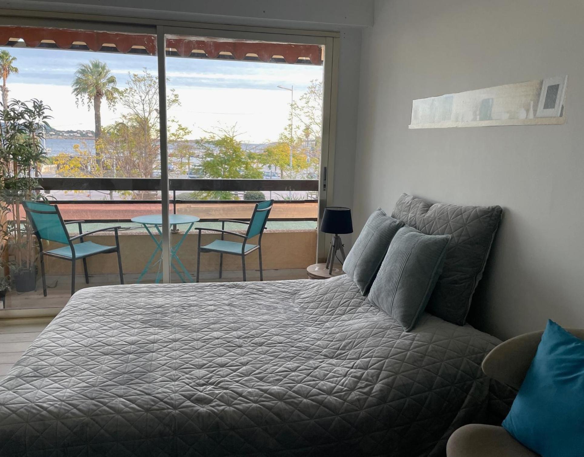 Les Balcons De Bandol Centre Ville Avec Vue Mer Et Face A La Plage Екстер'єр фото